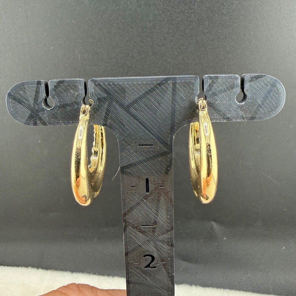 Vintage Tahari Pierced Hoop Earrings Gold Tone Rhinestone